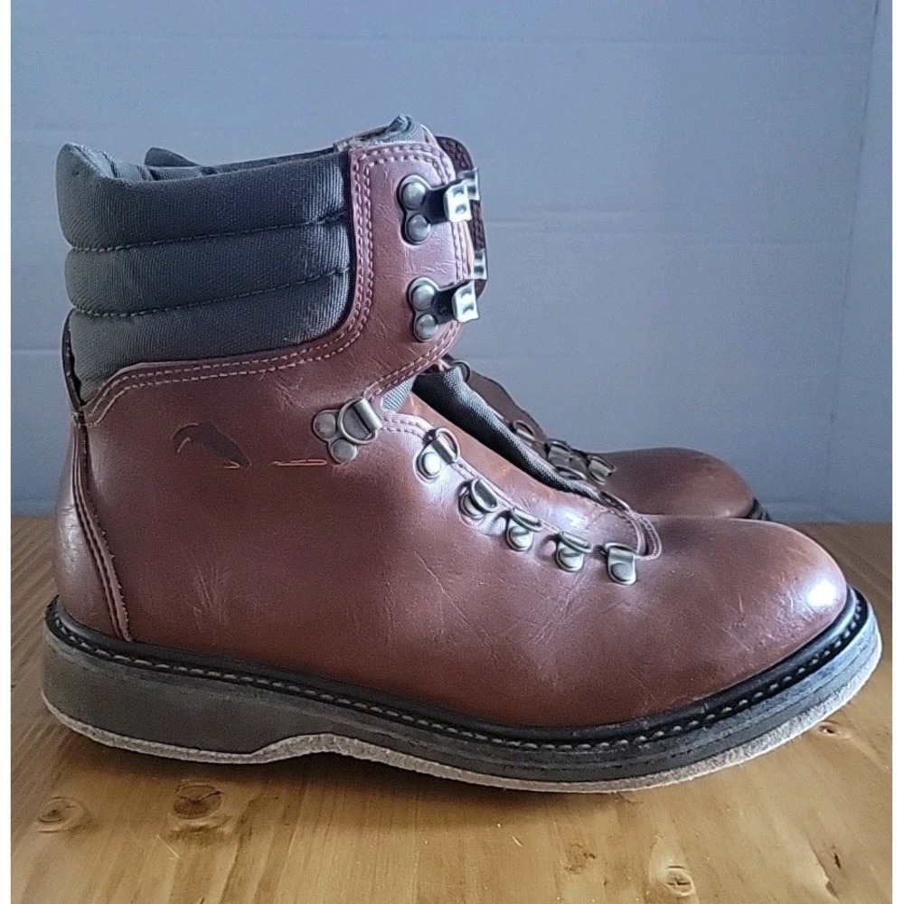 Simms Freestone Wading Fishing Boots Mens Size 9 Leather Felt Bottom NO LACES